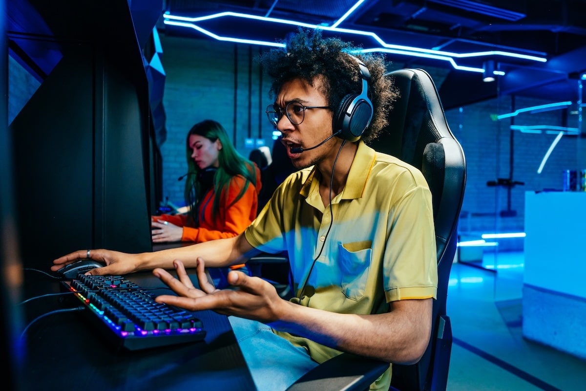 Combien gagne vraiment un joueur esport ? Top 10 des salaires les plus impressionnants