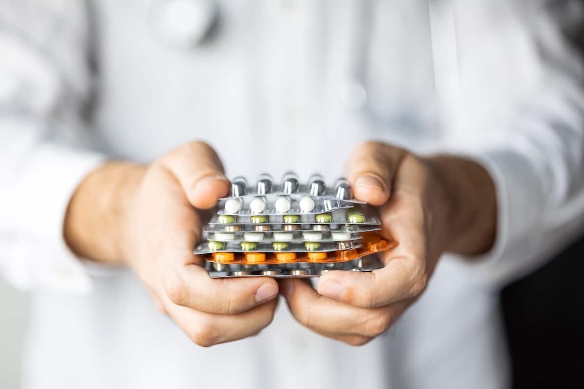 Santé : ces traitements qui coûtent plus de 100 000 euros par an